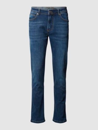 Christian Berg Men Straight Fit Jeans mit Brand-Detail in Dunkelblau M...