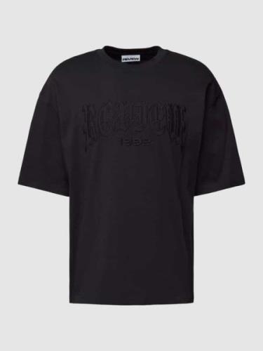 REVIEW Basic Oversized T-Shirt in Black, Größe S