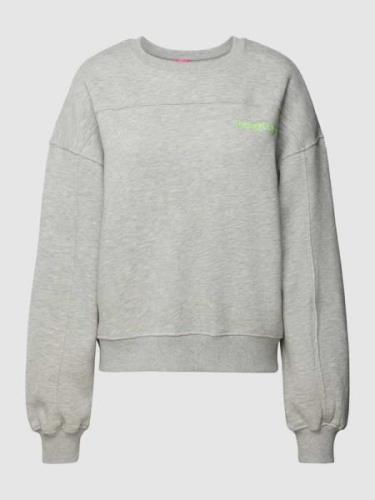 TheJoggConcept Sweatshirt mit Label-Stitching Modell 'RAFINE' in Hellg...