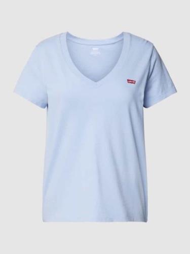 Levi's® T-Shirt mit Label-Patch in Hellblau, Größe S