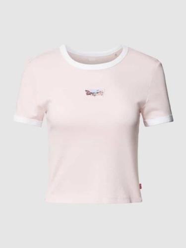 Levi's® T-Shirt mit Motiv-Patch in Rosa, Größe XS