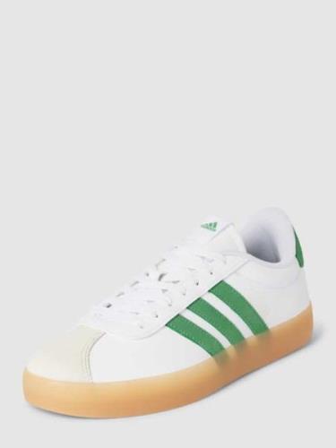 ADIDAS SPORTSWEAR Sneaker mit labeltypischen Streifen Modell 'COURT 3....