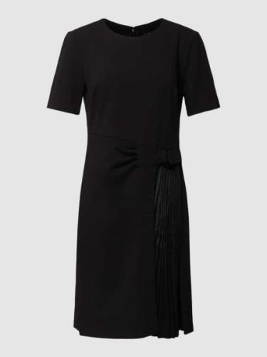 DKNY Knielanges Kleid mit asymmetrischem Rockteil in Black, Größe 36