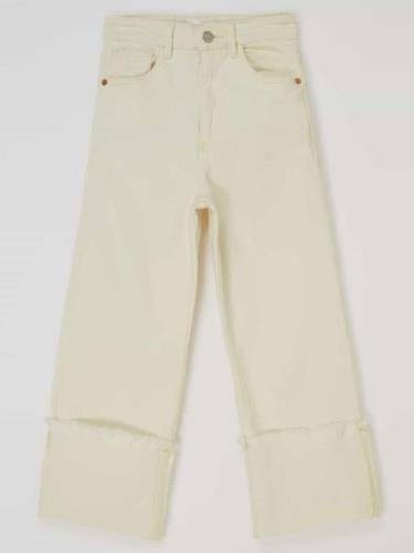Mango High Waist Jeans mit Stretch-Anteil in Weiss, Größe 146