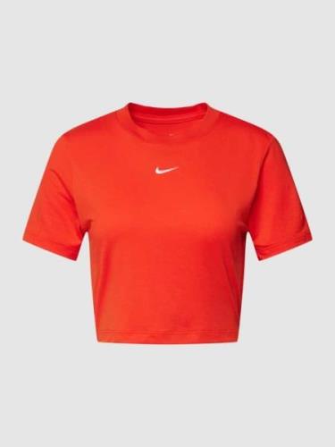 Nike T-Shirt mit Label-Print in Rot, Größe M
