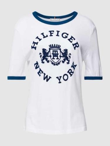 Tommy Hilfiger T-Shirt mit Label-Detail in Weiss, Größe XS