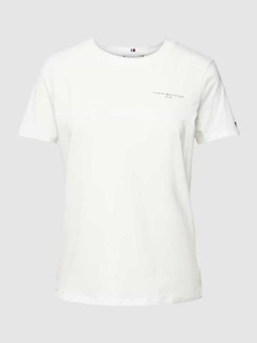 Tommy Hilfiger T-Shirt mit Label-Print Modell '1985' in Offwhite, Größ...