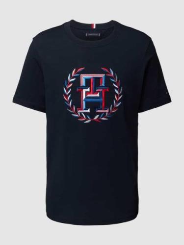 Tommy Hilfiger Regular Fit T-Shirt mit Label-Stitching in Marine, Größ...
