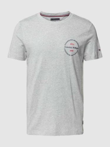 Tommy Hilfiger Slim Fit T-Shirt mit Rundhalsausschnitt in Silber Melan...