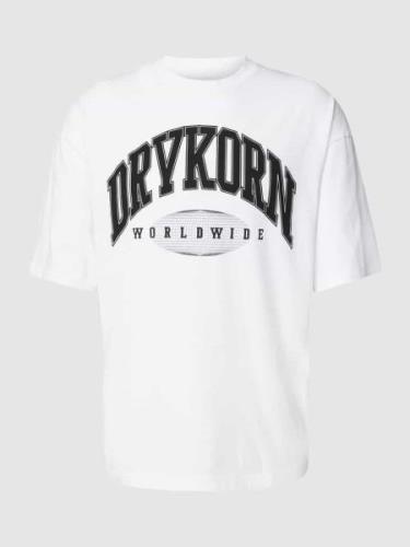 Drykorn T-Shirt mit Logo-Print Modell 'HUNT' in Offwhite, Größe M