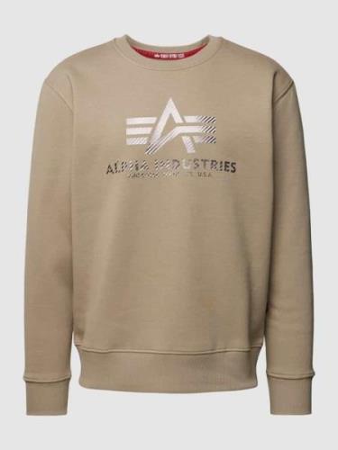 Alpha Industries Sweatshirt mit Label-Print Modell 'CARBON' in Sand, G...