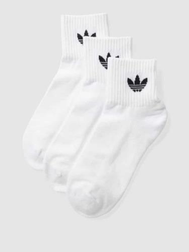 adidas Originals Socken mit Label-Stitching im 3er-Pack in Weiss, Größ...