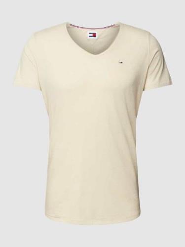 Tommy Jeans T-Shirt mit V-Ausschnitt und Label-Stitching in Beige, Grö...