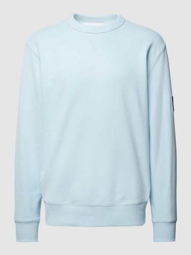 Calvin Klein Jeans Sweatshirt mit Label-Patch in Hellblau, Größe M