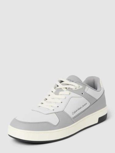 Calvin Klein Jeans Sneaker mit Label-Detail Modell 'BASKET' in Offwhit...