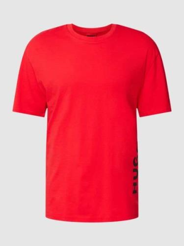 HUGO Relaxed Fit T-Shirt mit Label-Print in Rot, Größe L