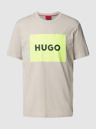 HUGO T-Shirt mit Label-Print Modell 'DULIVE' in Stein, Größe S