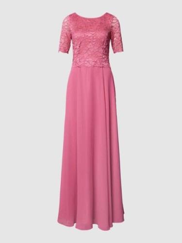 Vera Mont Abendkleid mit Lochmuster in Rose, Größe 40