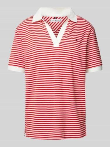 Tommy Hilfiger T-Shirt mit Tunikakragen in Rot, Größe S