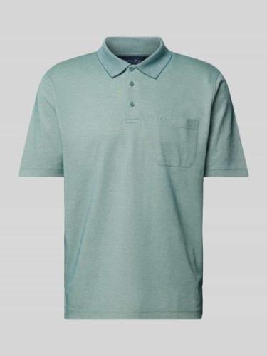 Christian Berg Men Regular Fit Poloshirt mit Brusttasche in Grass, Grö...