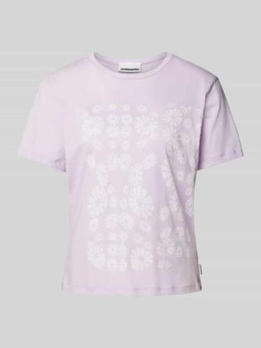 Armedangels T-Shirt mit floralem Muster Modell 'MAARLA FLOWER POWAA' i...