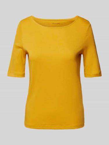 Christian Berg Woman T-Shirt in unifarbenem Design in Senf, Größe 44