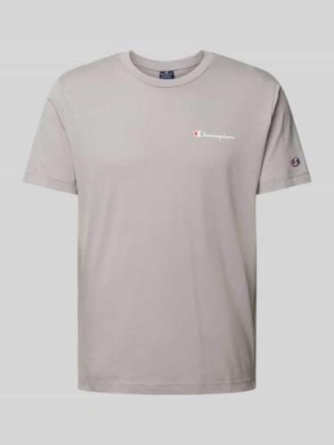 CHAMPION T-Shirt mit Label-Print und Logo-Patch in Hellgrau, Größe M