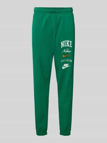 Nike Sweatpants mit Label-Print in Gruen, Größe XS