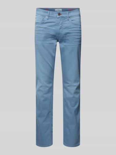 Brax Straight Fit Jeans mit Stretch-Anteil Modell 'CHUCK' in Jeansblau...