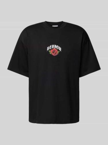 REVIEW T-Shirt mit Label- und Motiv-Print in Black, Größe S