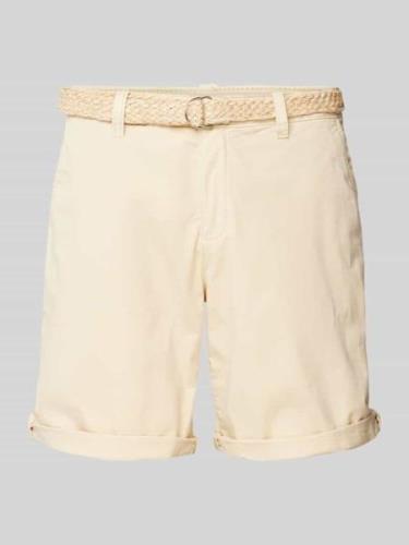 Esprit Regular Fit Shorts mit Gürtel in Flecht-Optik in Sand, Größe 34