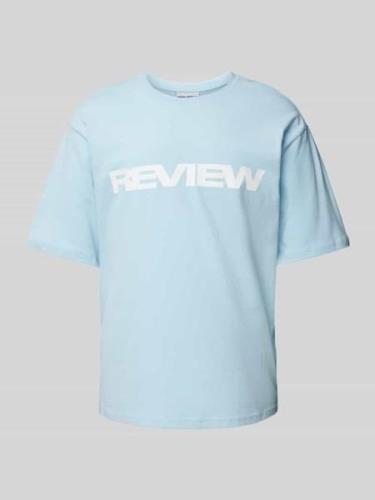 REVIEW T-Shirt mit Rundhalsausschnitt in Eisblau, Größe XXL