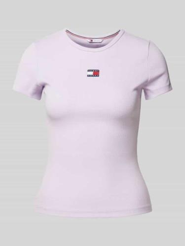 Tommy Jeans Slim Fit T-Shirt in Ripp-Optik in Lavender, Größe XS