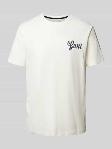 Gant T-Shirt mit Label-Print in Offwhite, Größe M