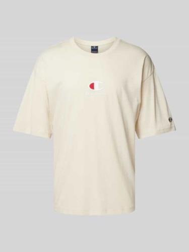 CHAMPION T-Shirt mit Logo-Stitching in Sand, Größe S