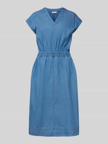 Esprit Jeanskleid mit V-Ausschnitt in Hellblau, Größe 44