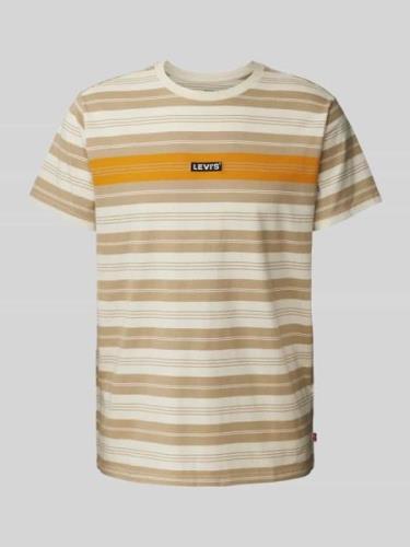 Levi's® T-Shirt mit Label-Patch in Beige, Größe XS