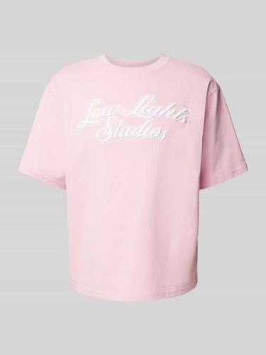 Low Lights Studios Relaxed Fit T-Shirt mit Label-Stitching Modell 'DTM...