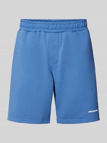 Pegador Regular Fit Sweatshorts mit Label-Print in Blau, Größe M