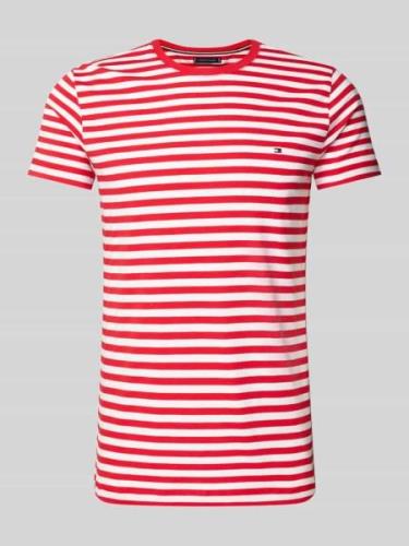 Tommy Hilfiger T-Shirt mit Label-Stitching in Rot, Größe S