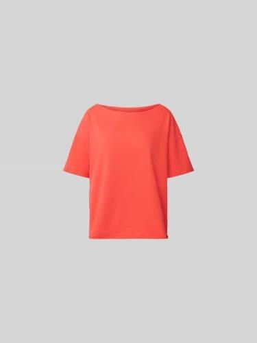 Juvia Oversized T-Shirt mit U-Boot-Ausschnitt in Rot, Größe M