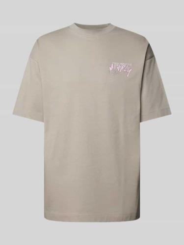 Multiply Apparel Oversized T-Shirt mit Label-Print in Beige, Größe S