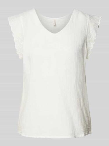 Only Blusenshirt in unifarbenem Design Modell 'THYRA' in Offwhite, Grö...