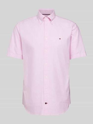 Tommy Hilfiger Regular Fit Businesshemd mit Streifenmuster in Rosa, Gr...