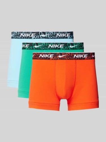 Nike Trunks mit Label-Detail im 3er-Pack in Orange, Größe S