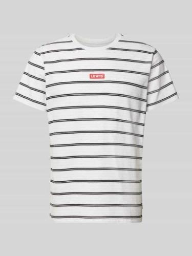 Levi's® T-Shirt mit Label-Badge in Offwhite, Größe L