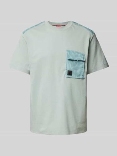 HUGO T-Shirt mit Label-Patch Modell 'Dabieno' in Mint, Größe L