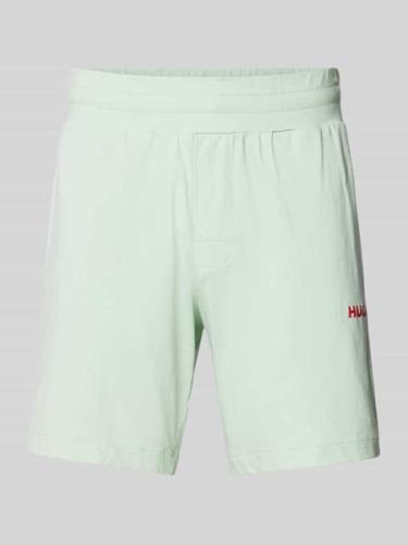 HUGO Regular Fit Shorts mit Label-Print in Mint, Größe S