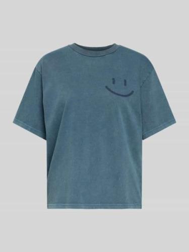 Jake*s Casual T-Shirt mit Motiv-Print in Rauchblau, Größe S