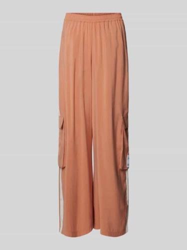 Karo Kauer Wide Leg Stoffhose mit Cargotaschen in Rose, Größe XL